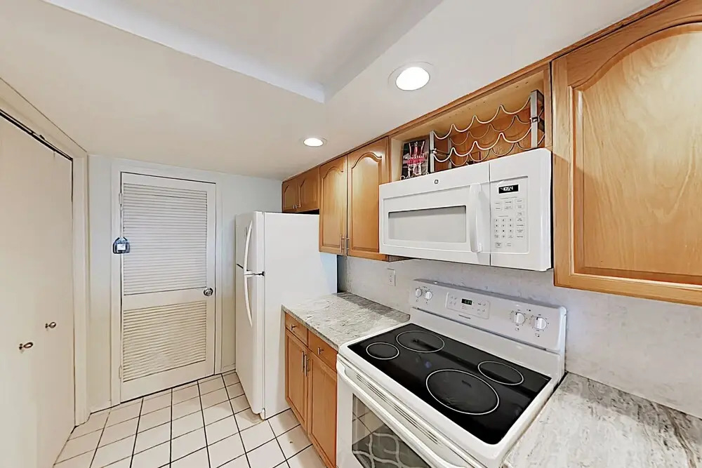 Oceanfront 1st-floor Condo on Spi: Patio & Pool