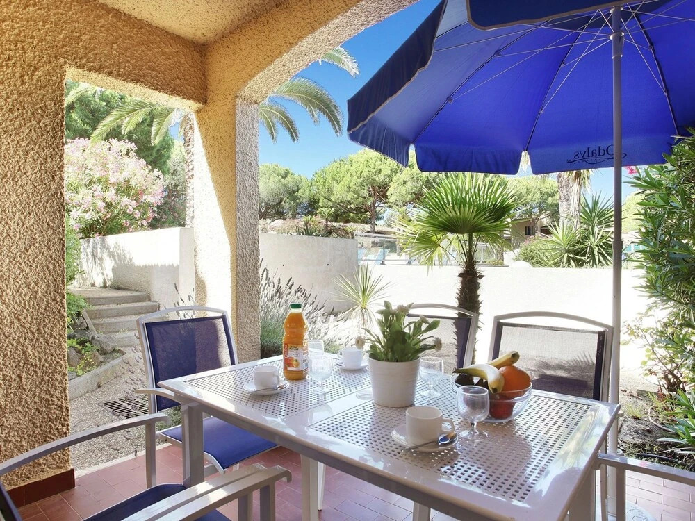 Tidy studio in the popular resort of Le Cap d'Agde