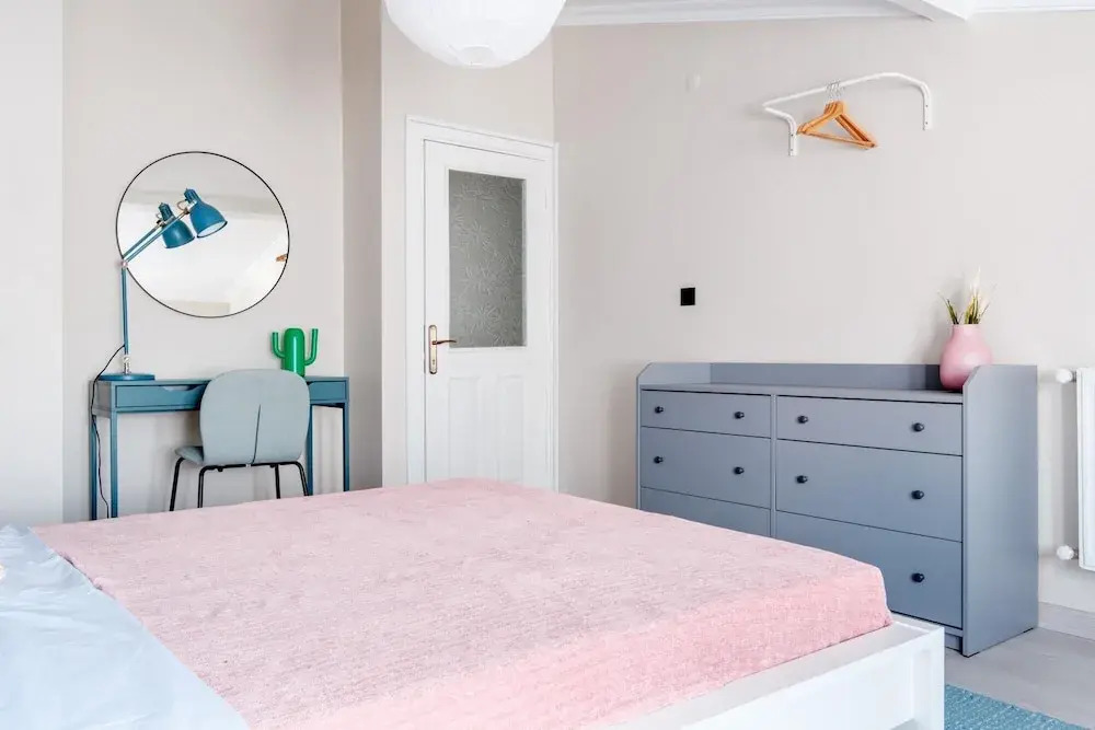 Vibrant Duplex With Terrace 2 min to Cevahir Mall