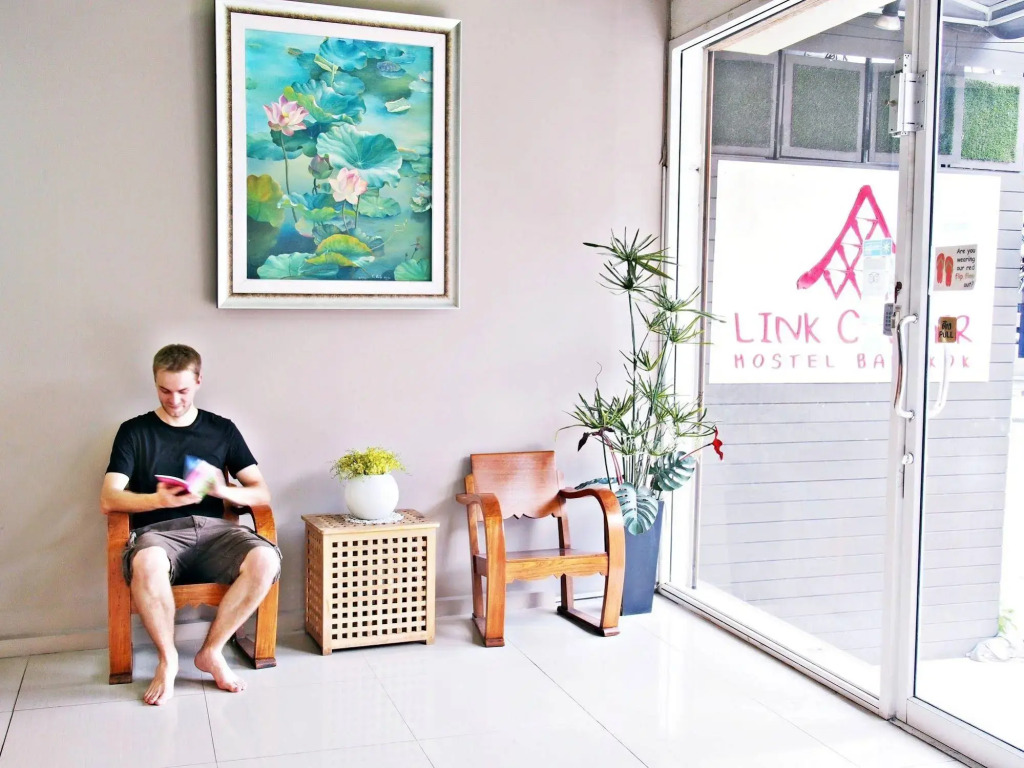 Link Corner Hostel
