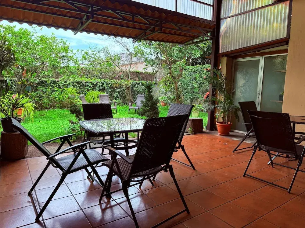 El Tejar Hostal