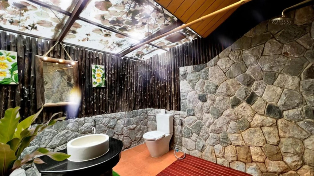 Birds and Bees Resort