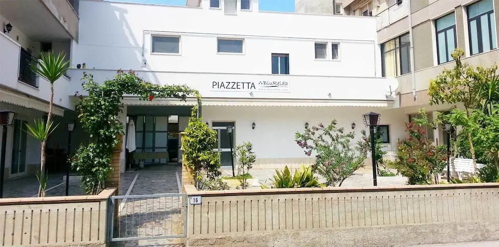 Hotel Blurelda