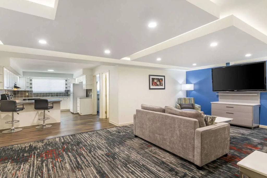 Best Western Plus Lake Lanier Gainesville Hotel & Suites