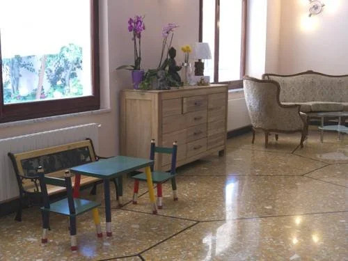 Hotel Flora