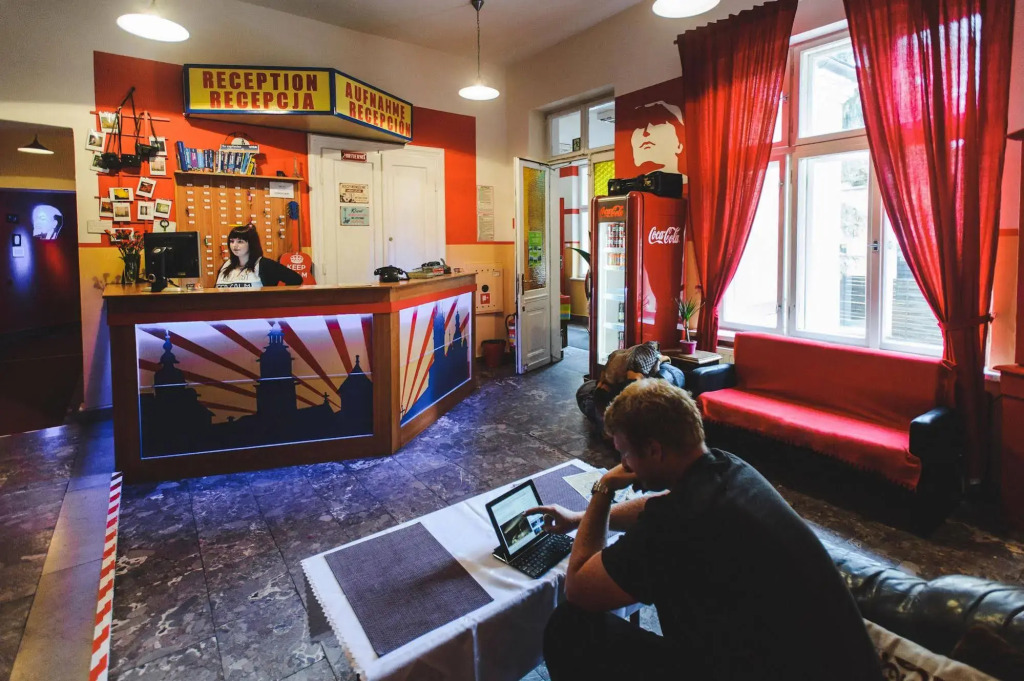 Good Bye Lenin Hostel