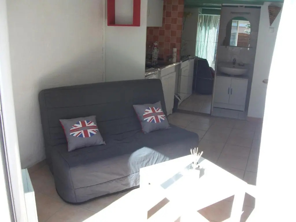Studio proche d'Avignon