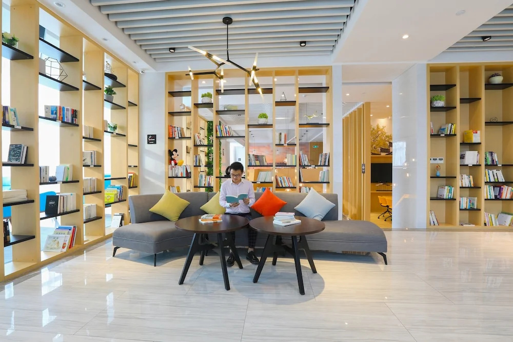 Atour Hotel Xiaoshan International Airport Hangzhou