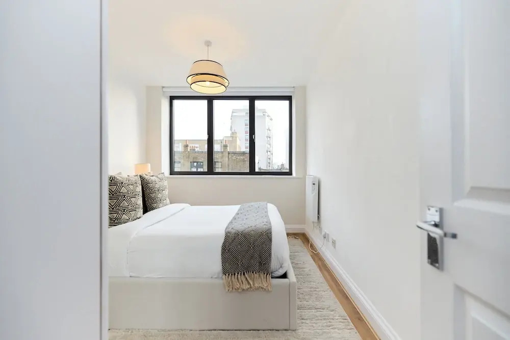 The Goodge Street Place - Bright 2bdr Flat