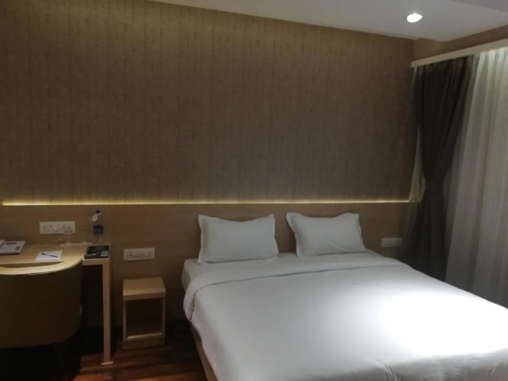 Zip By Spree Hotels Samudra Belgaum