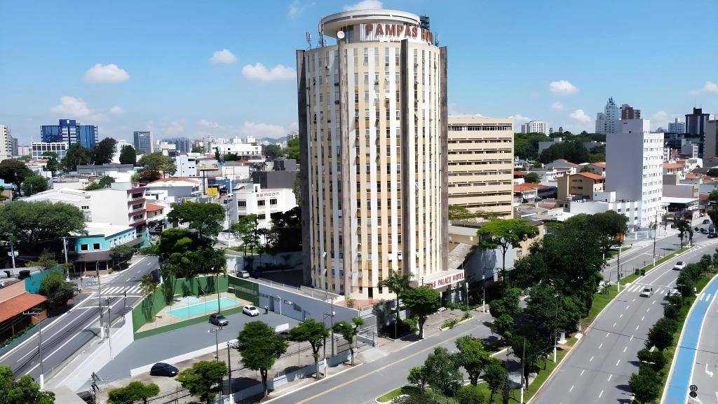 Pampas Palace Hotel