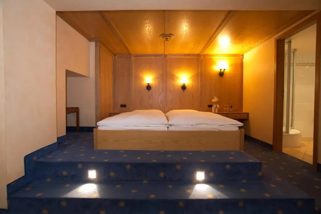 AKZENT Hotel Bergs Alte Bauernschänke- Wellness und Wein