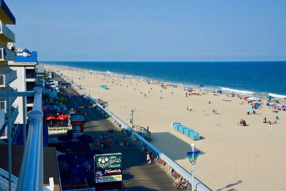Monte Carlo Boardwalk / Oceanfront Ocean City