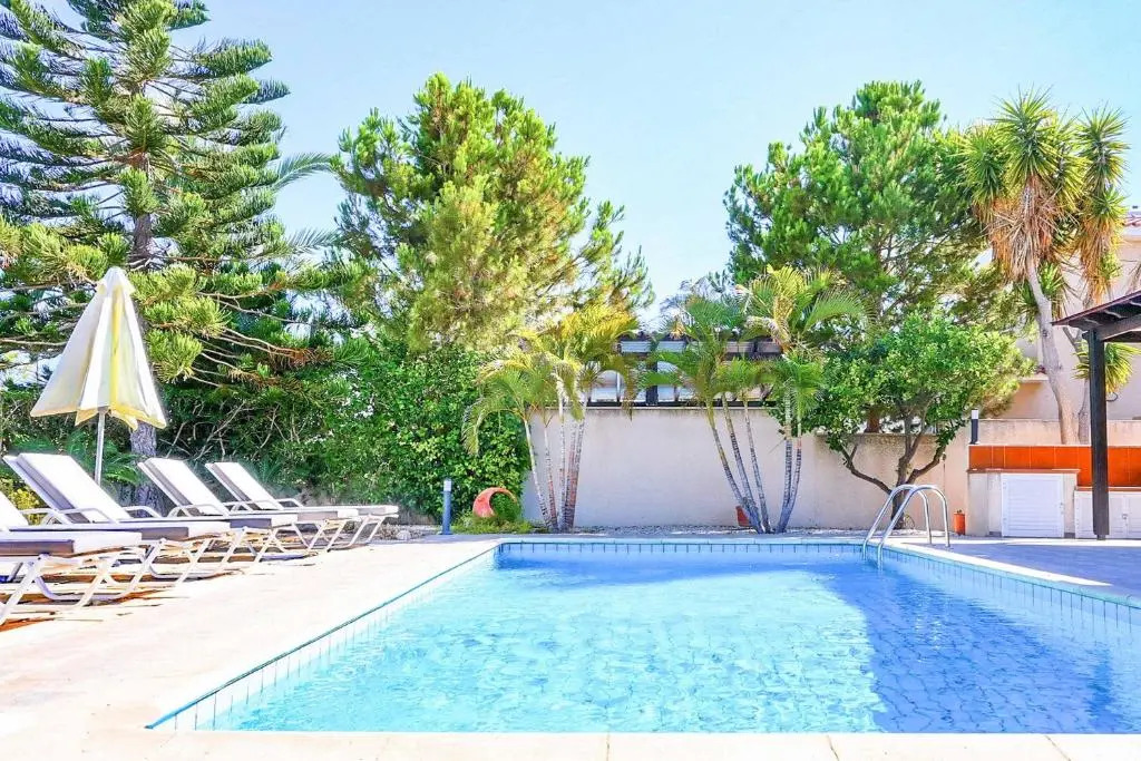 Villa Ultima