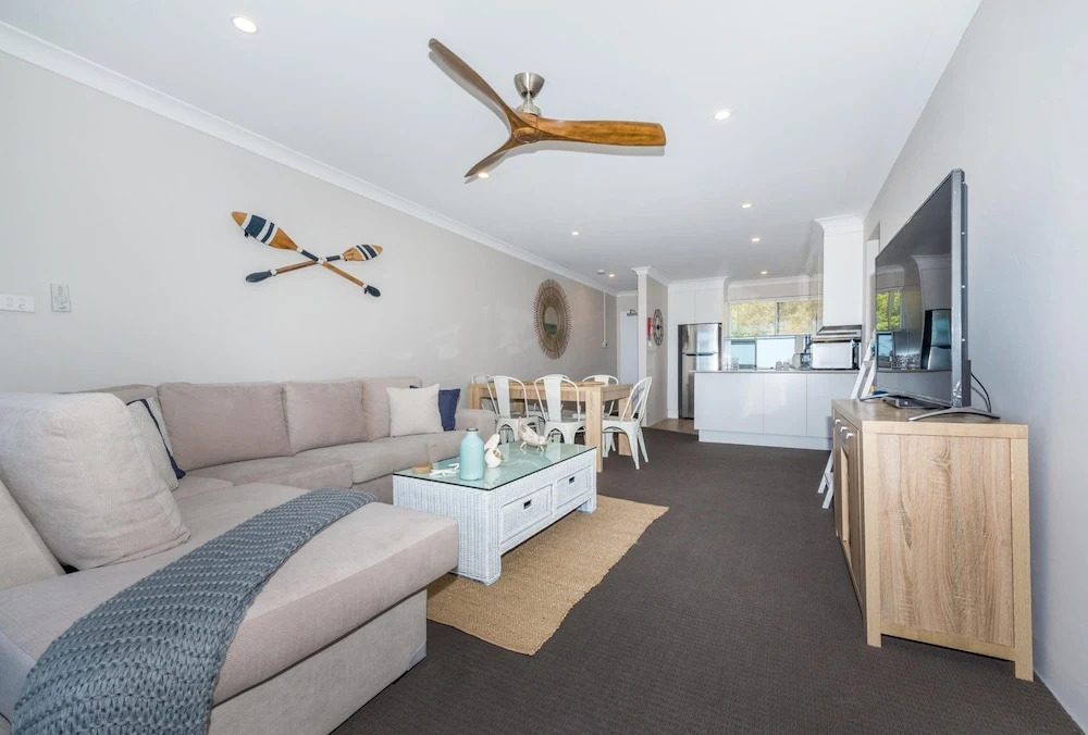 Bella Vista Unit 19 - Shoal Bay