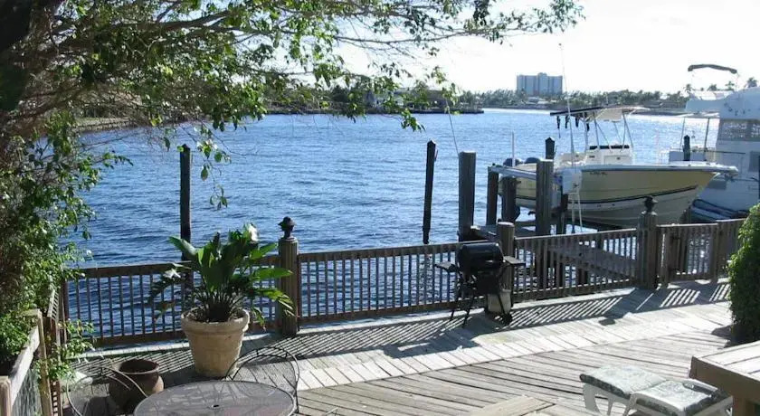 Pompano Intracoastal Townhouses