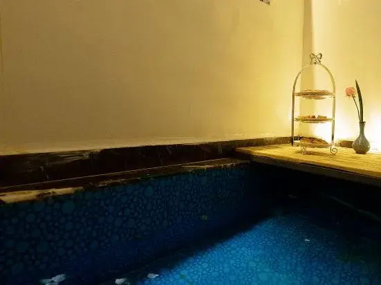 Tengchongxi Water Garden Hot Spring Homestay