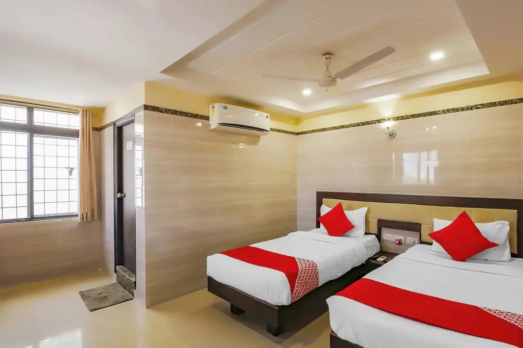 Nine Star Hotel