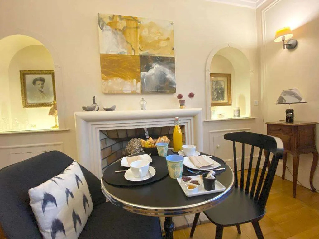 La Villa Paris - B&B