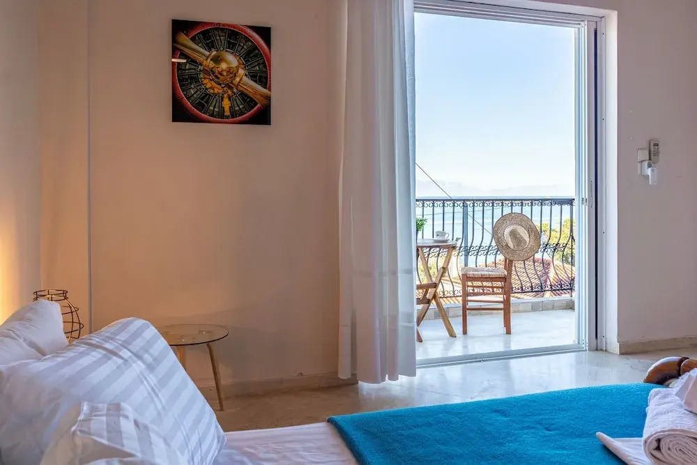 Seaside Sunset Studio - Perfect Location