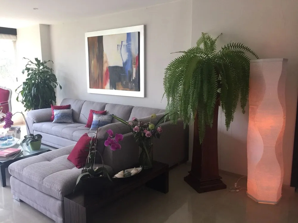 JJM Guest House