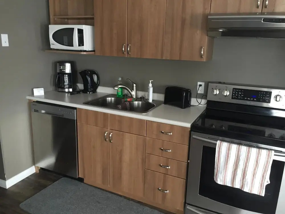 Howey Bay Motel