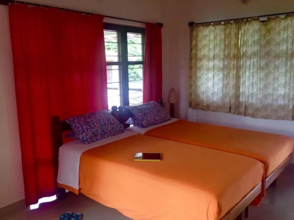 Inn Pondiville Forest Retreat