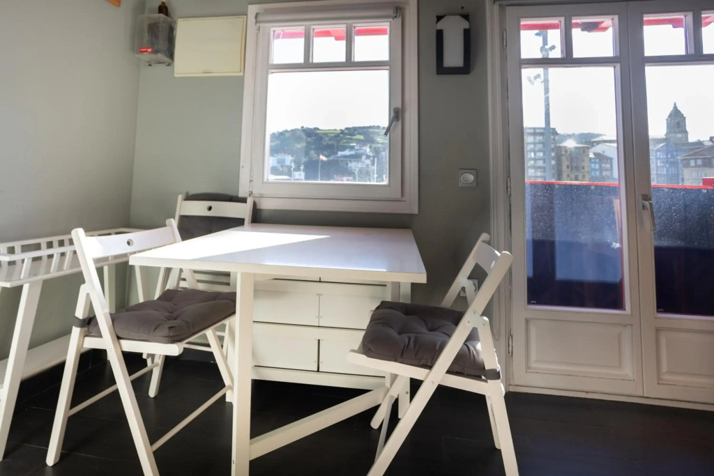 PORTU ZARRA Bermeo by Urdaibai Rentals