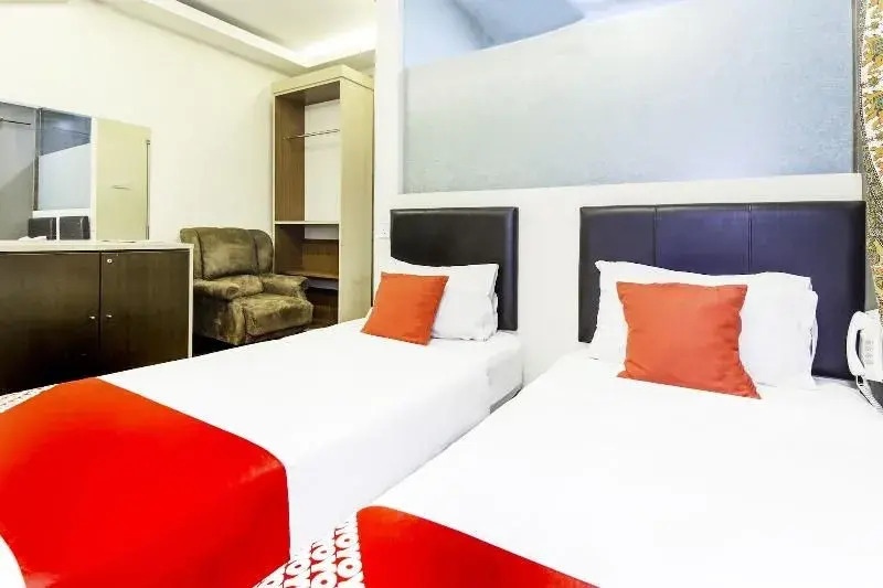 OYO 90429 Hotel Narasindo