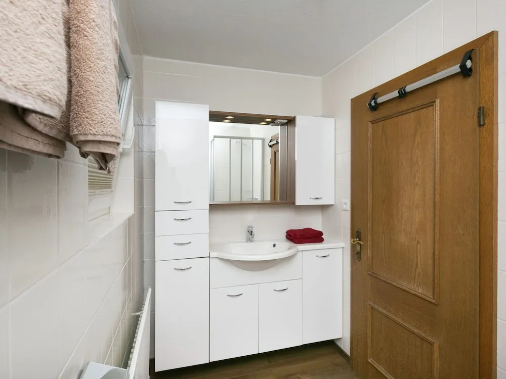 Cozy Apartment in Lermoos with Ski-Lift Nearby
