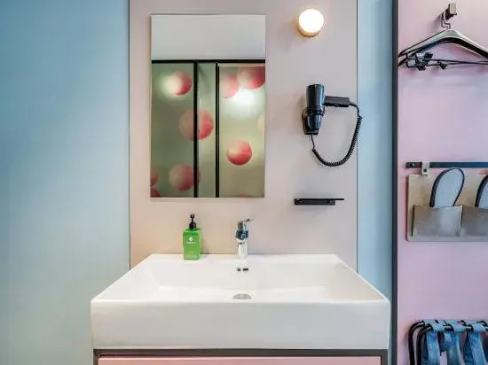 Hi Inn Hotel (Beijing Huilongguan Huoying Subway Station)