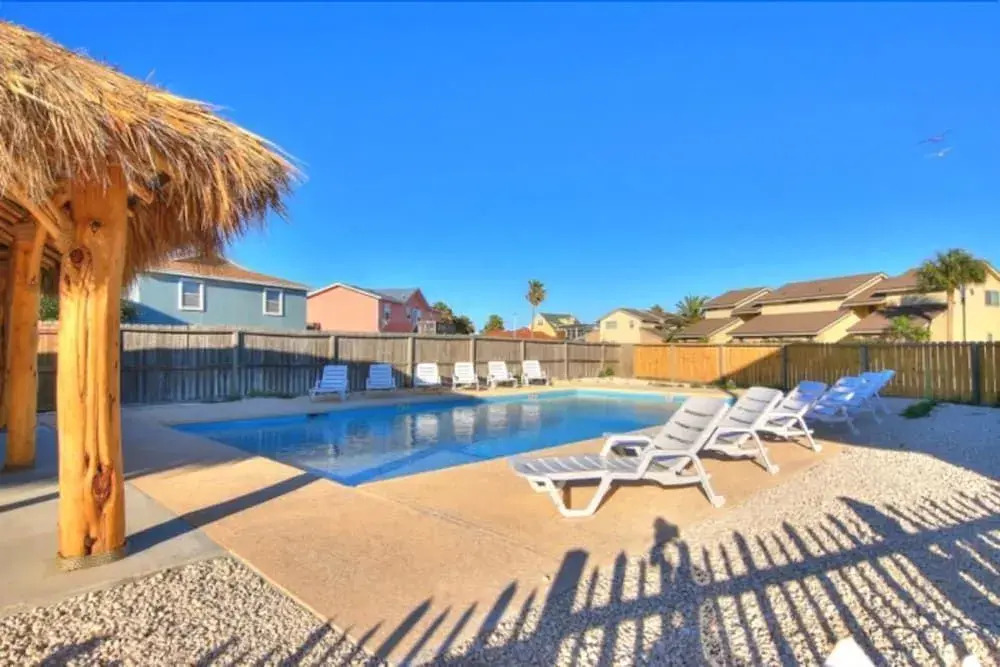Don't Worry Beach Happy 4 Bedrooms 4.5 Bathrooms Home