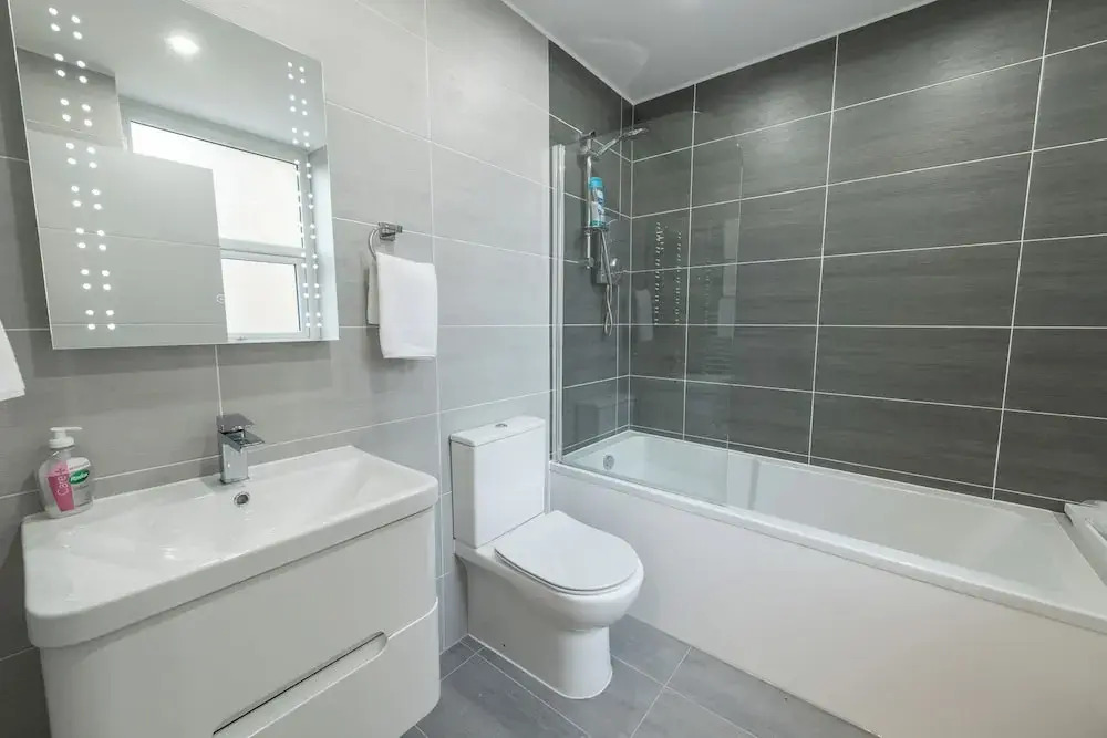 Eden Grove Holiday Homes by Guestz
