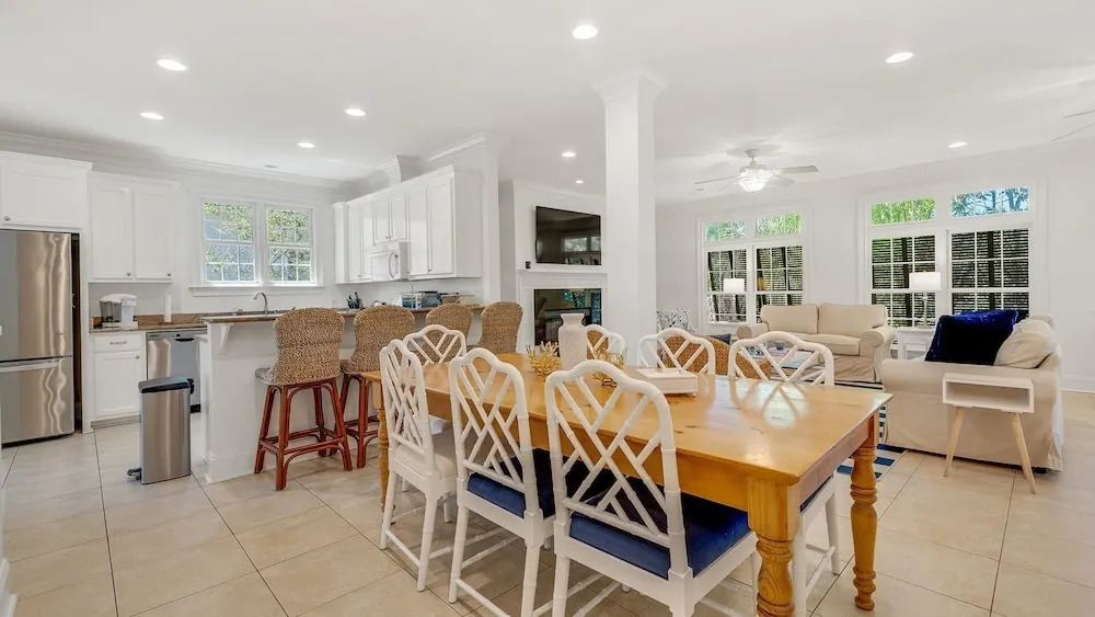 Tranquil Beach House Conveniently Located Near The Ocean Beach Retreat 5 Bedroom Home by Peace Vacations
