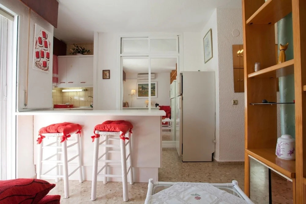 Torremolinos Malaga 101612 1 Bedroom Apartment By Mo Rentals