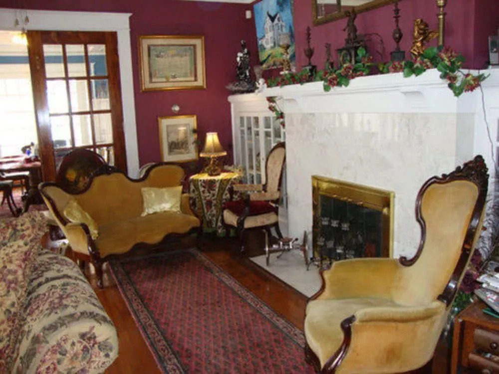 The Villa Bed and Breakfast