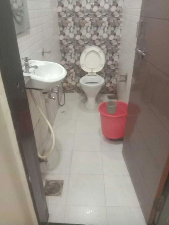 Hotel Capital by OYO Rooms