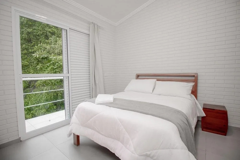 Casa Agradavel E Silenciosa, Bairro Pereque Em Ilhabela