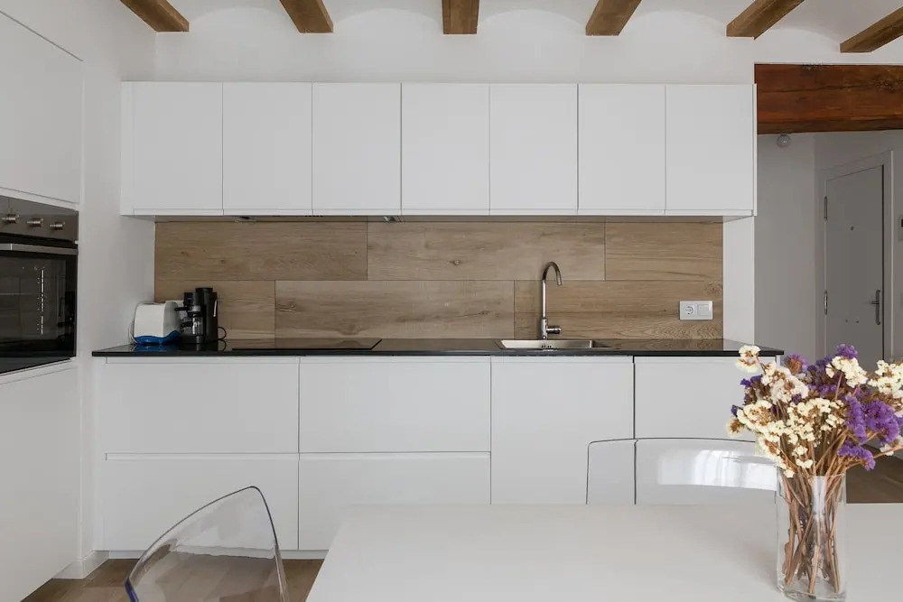 ApartUP L' Almoina