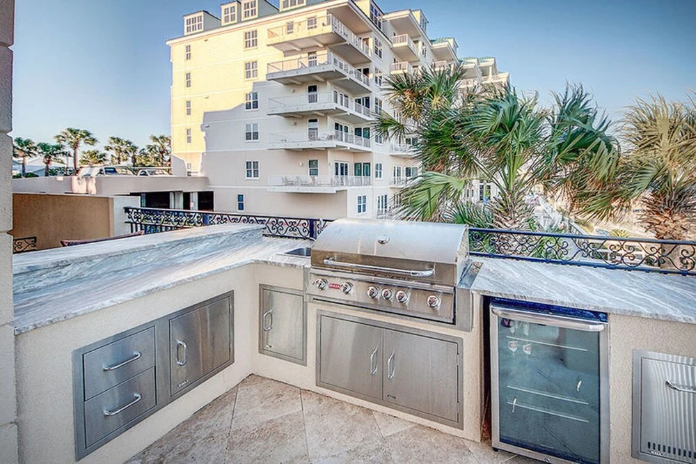 Palazzo del Mar by Five Star Properties