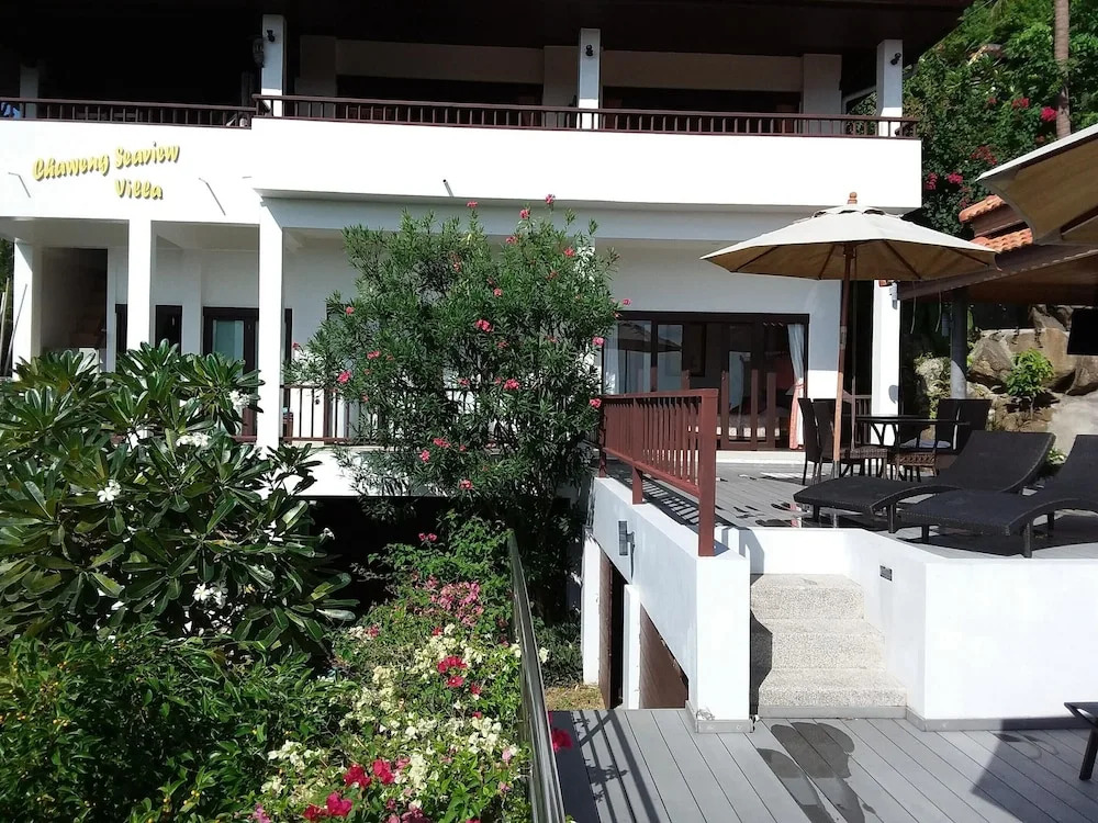 Villa With 4 Bedrooms in Bo Phut, With Wonderful sea View, Private Pool, Enclosed Garden Near the Beach