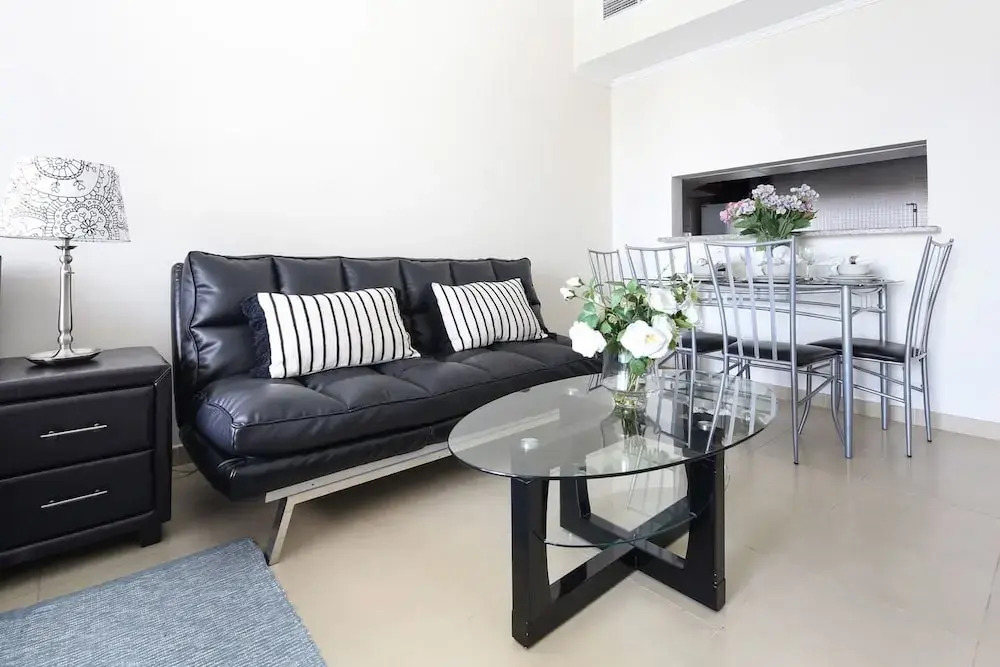 Superb Studio w/ Lake Views in JLT - Near the Metro!