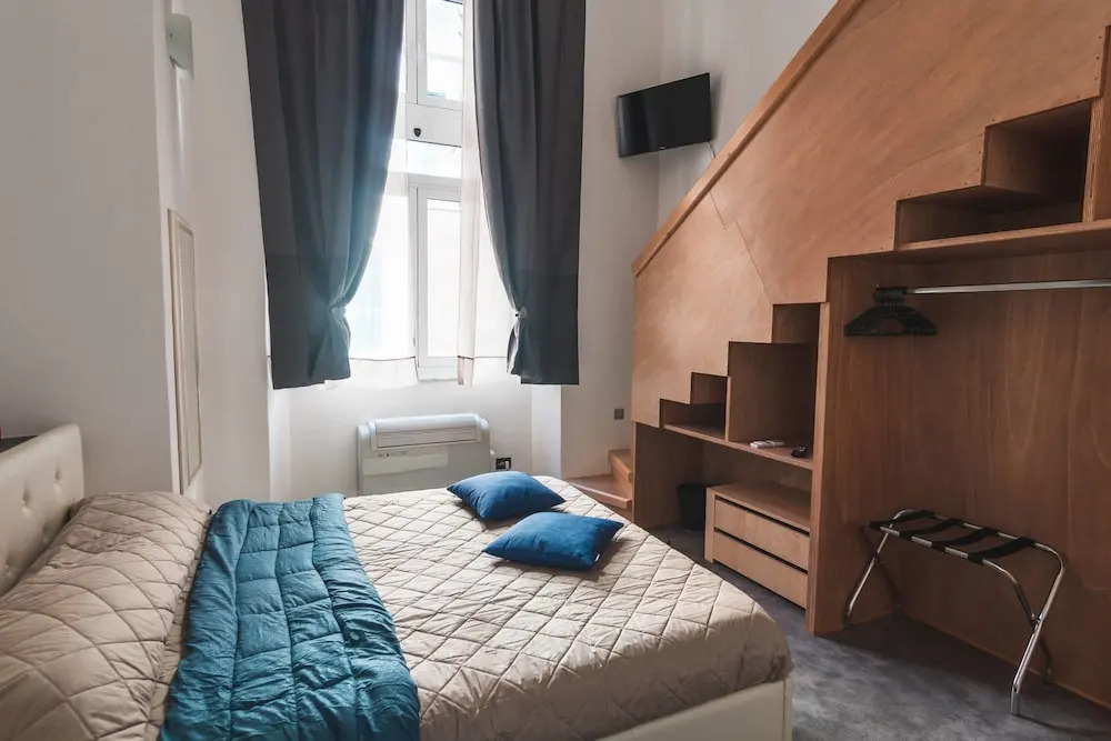 San Cosmo Suite