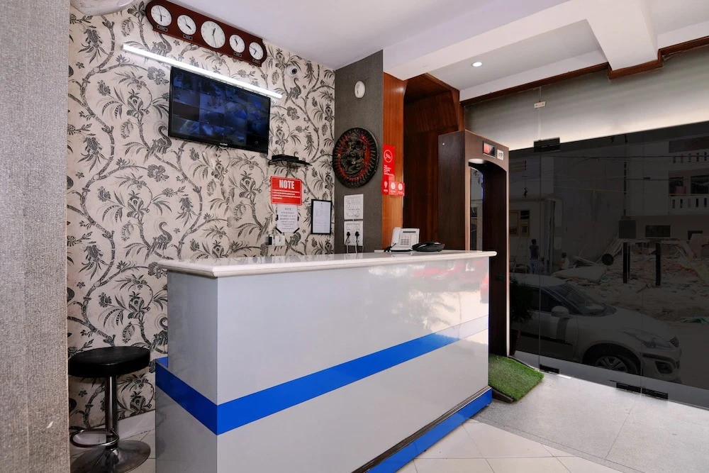 OYO Rooms Dwarka Sector 7