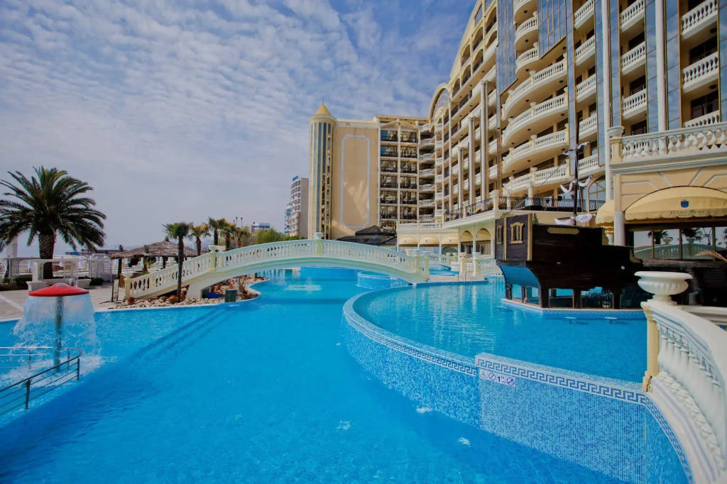 Imperial Palace Hotel