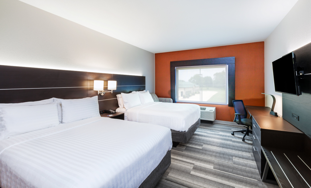 Holiday Inn Express & Suites - Coffeyville by IHG