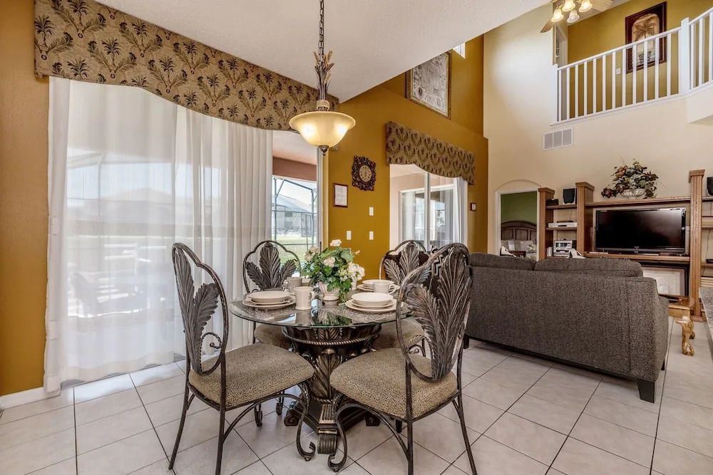 Emerald Island Resort - 8506 La Isla Drive
