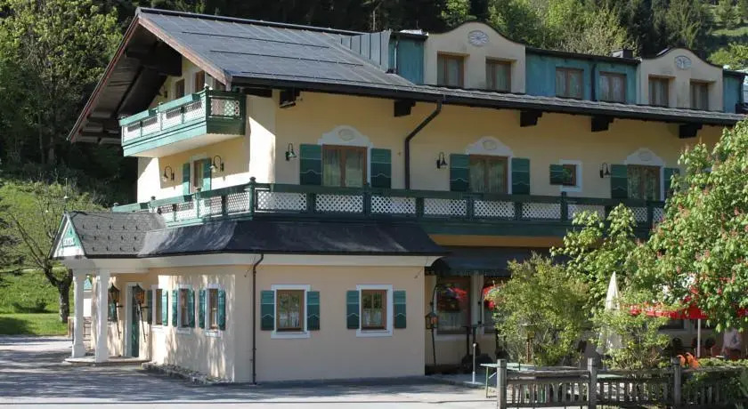 Hotel Voglauerhof