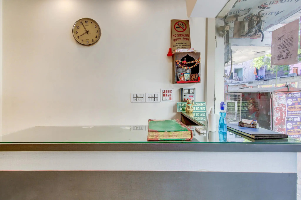 OYO 80289 Hotel Neha Inn