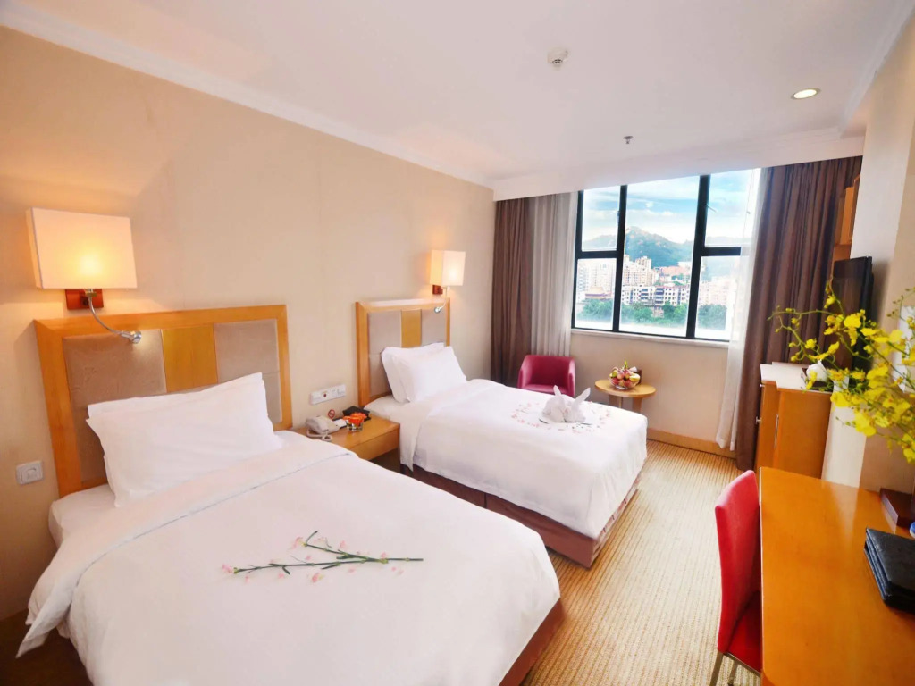 Seashine Hotel